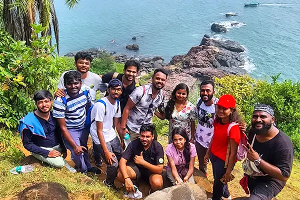 gokarna beach trekking